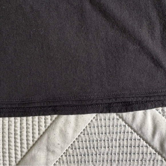 LOFT Black Flutter Sleeve Tee w silk trim at neck and sleeves Sz M - Picture 5 of 5